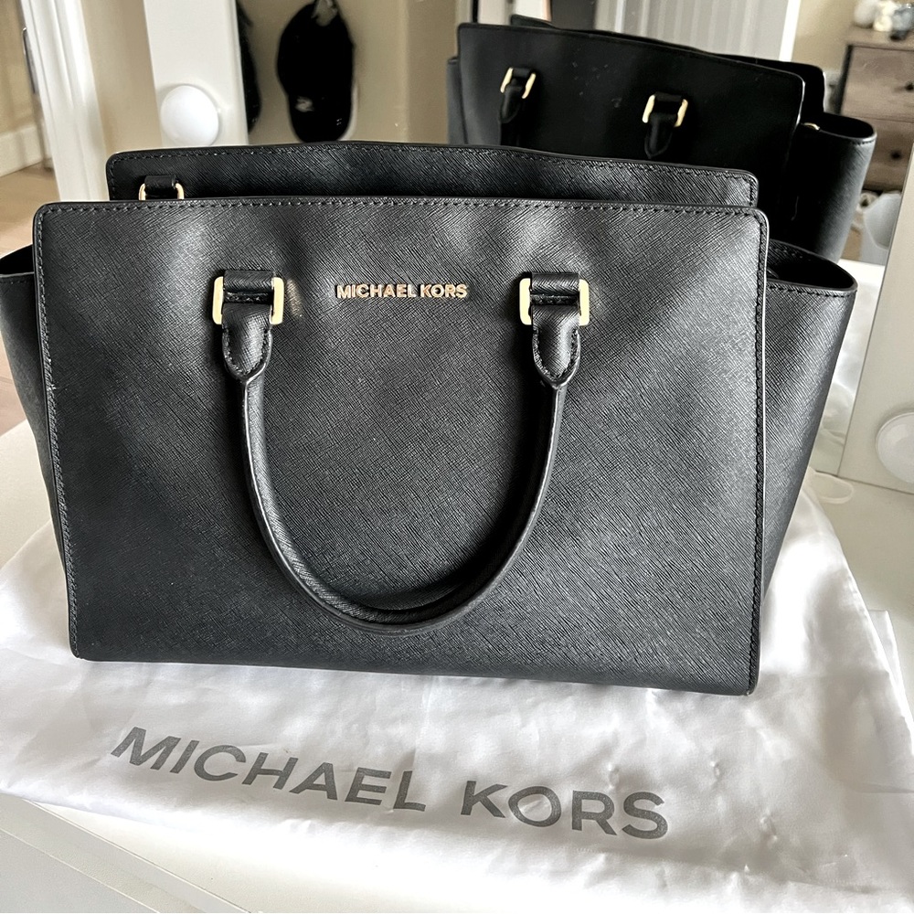 Michael Kors Selma Saffiano medium